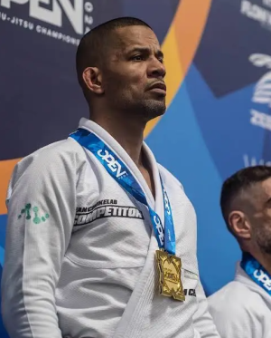 Josef Manuel.png