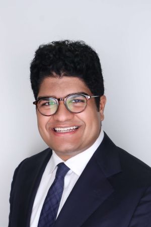 King Vivek Vanga.jpg